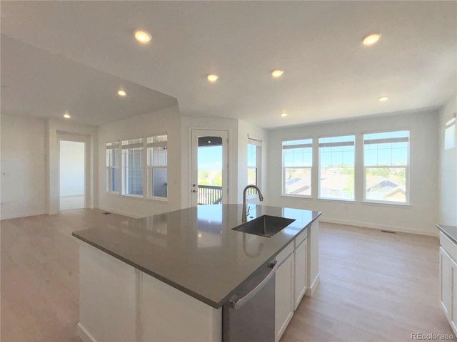 24555 E Kettle Ct, Aurora, CO 80016