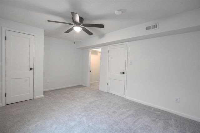 104 N Burr Oak Rd, Wichita, KS 67206