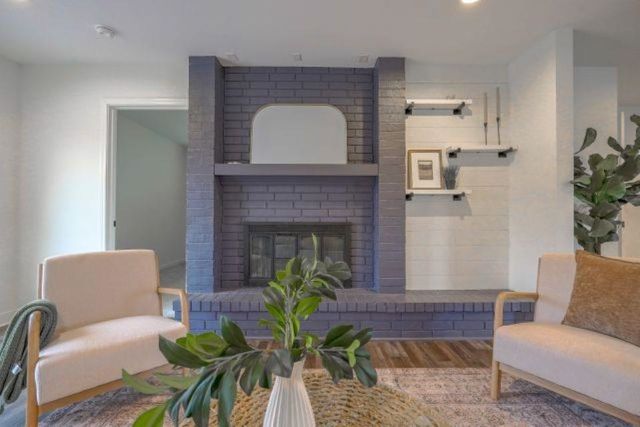 104 N Burr Oak Rd, Wichita, KS 67206