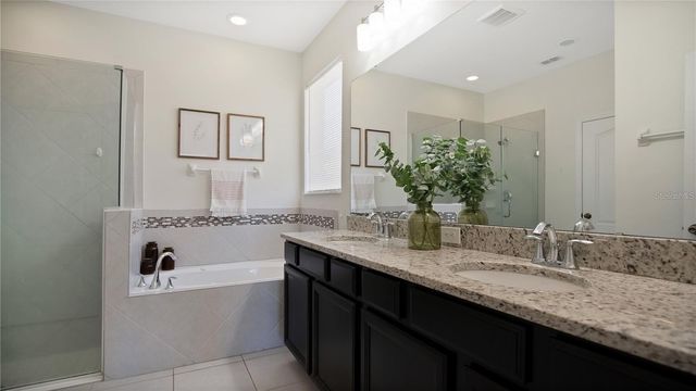 5160 APPENINE LOOP E, St Cloud, FL 34771