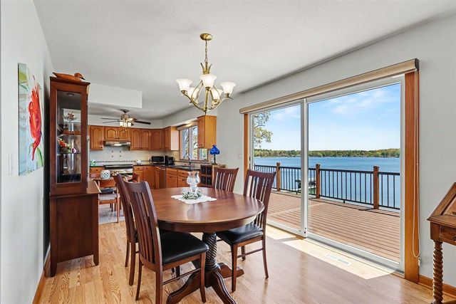 380 Whispering Oaks Drive, Muskegon, MI 49442