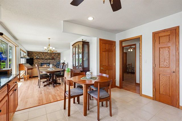 380 Whispering Oaks Drive, Muskegon, MI 49442