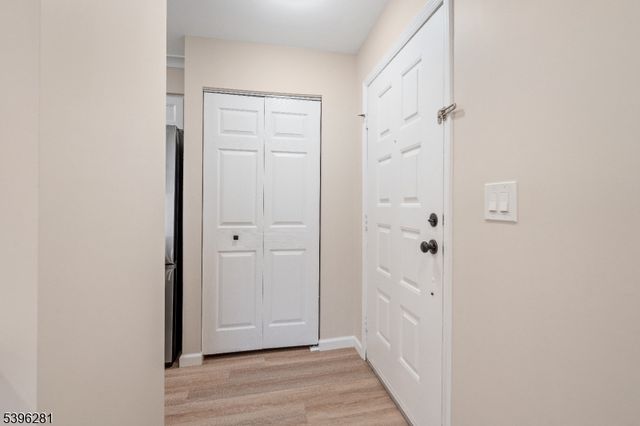 41 Bolton Ct, Franklin Twp., NJ 08873