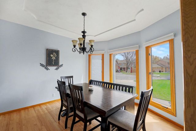 12020 W Ridgepoint Ct, Wichita, KS 67235