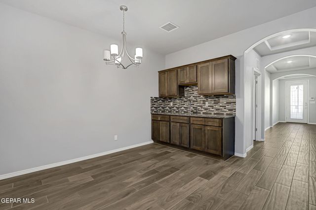 2252 Thawline Pl, El Paso, TX 79911