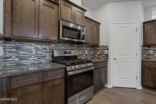 2252 Thawline Pl, El Paso, TX 79911