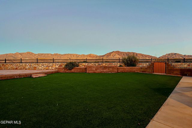 2252 Thawline Pl, El Paso, TX 79911