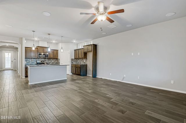 2252 Thawline Pl, El Paso, TX 79911