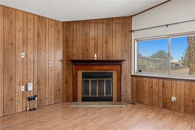 203 Trailzend Avenue, Overton, NV 89040