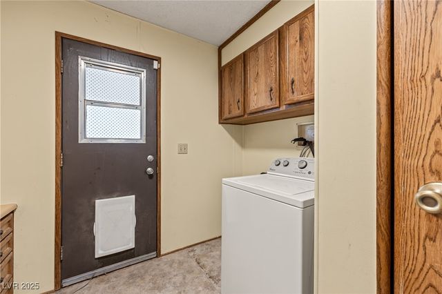 203 Trailzend Avenue, Overton, NV 89040