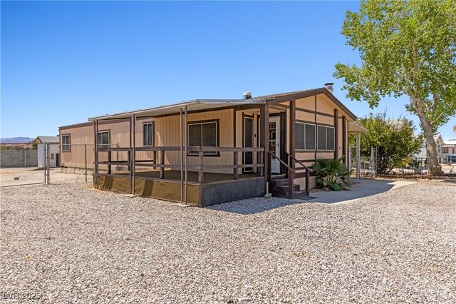 203 Trailzend Avenue, Overton, NV 89040