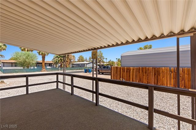 203 Trailzend Avenue, Overton, NV 89040