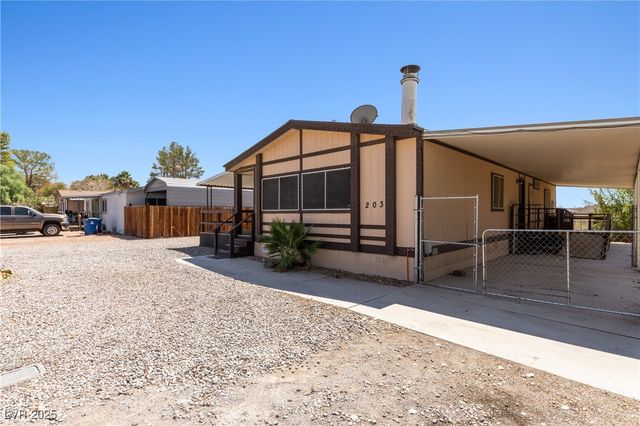 203 Trailzend Avenue, Overton, NV 89040