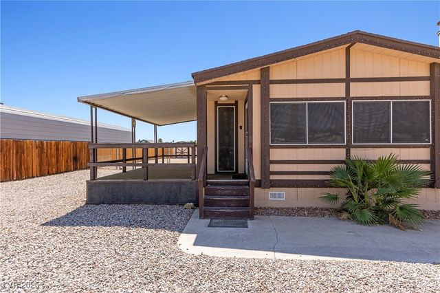 203 Trailzend Avenue, Overton, NV 89040