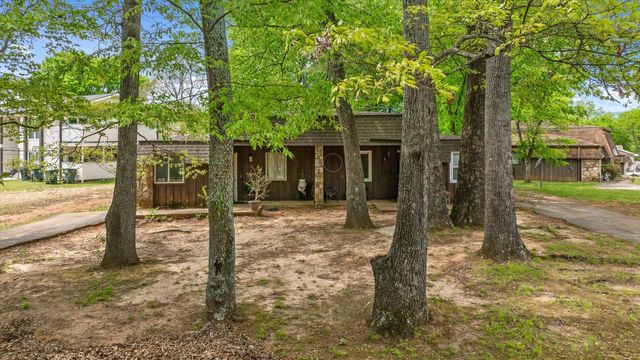 5217 Hickory Woods Lane, Hixson, TN 37343