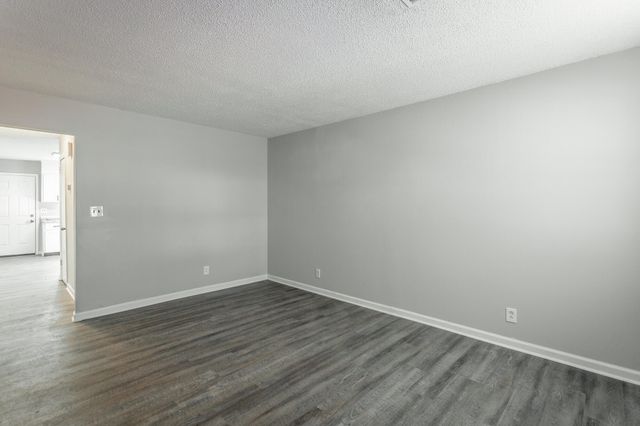 5217 Hickory Woods Lane, Hixson, TN 37343