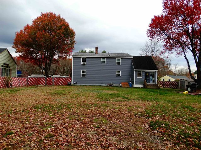 27 General Pulaski Drive, Salem, NH 03079