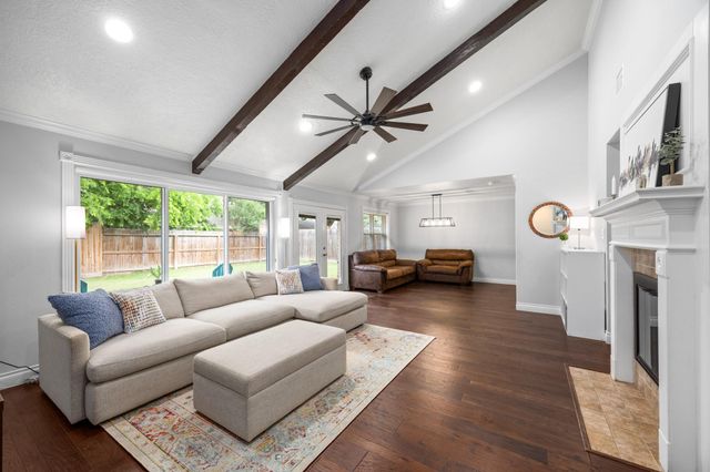 14206 Locke Lane, Houston, TX 77077