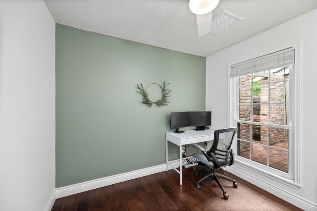 14206 Locke Lane, Houston, TX 77077