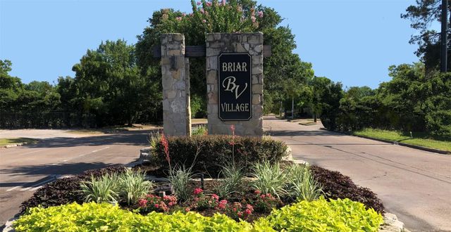 14206 Locke Lane, Houston, TX 77077