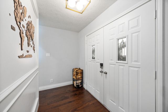 14206 Locke Lane, Houston, TX 77077