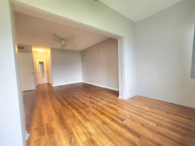 2223 Park Lane 105, Hollywood, FL 33021