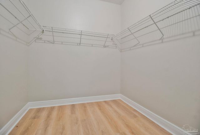 2106 Staff Dr, Cantonment, FL 32533