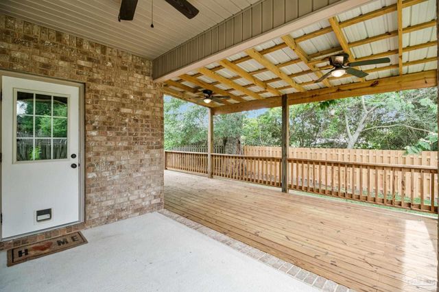 2106 Staff Dr, Cantonment, FL 32533