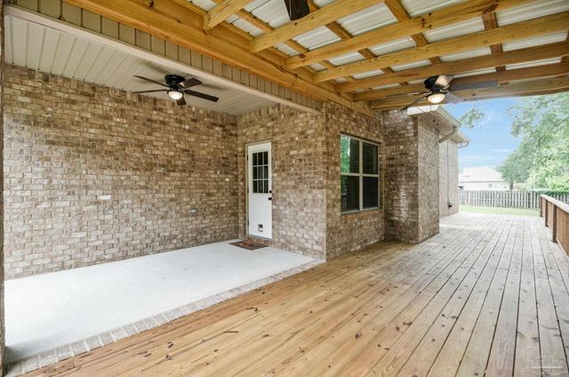 2106 Staff Dr, Cantonment, FL 32533