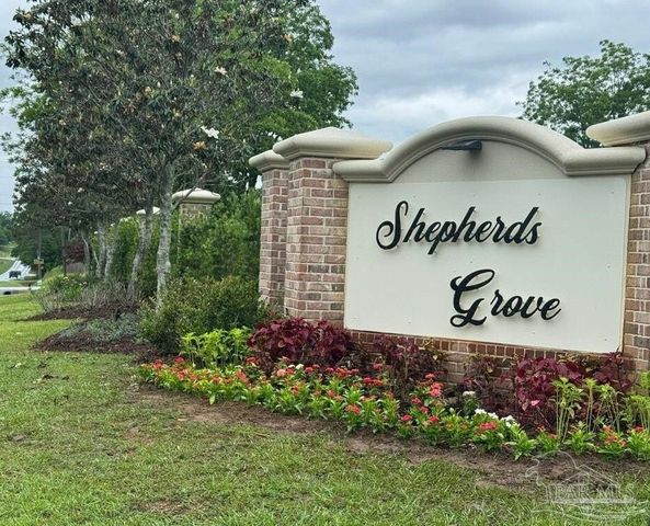 2106 Staff Dr, Cantonment, FL 32533