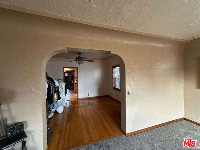 461 E Osgood Street, Long Beach, CA 90805