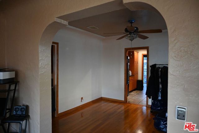 461 E Osgood Street, Long Beach, CA 90805