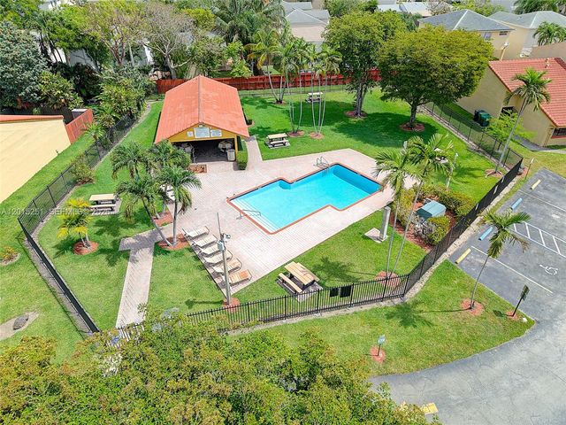 11760 SW 103rd Ln, Miami, FL 33186