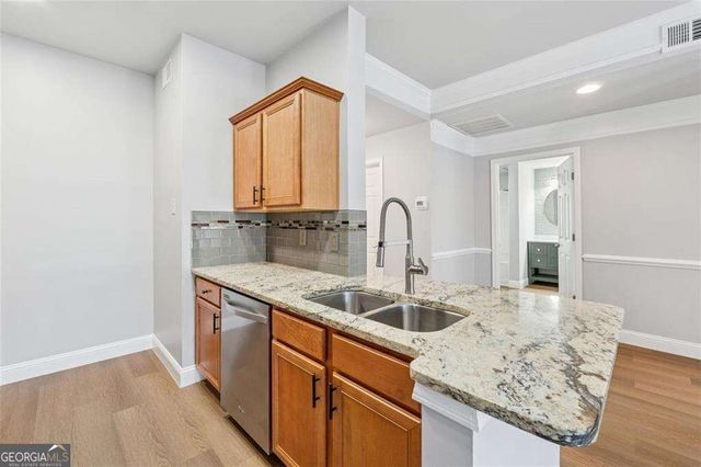 2700 Pine Tree Road NE 1115, Atlanta, GA 30324