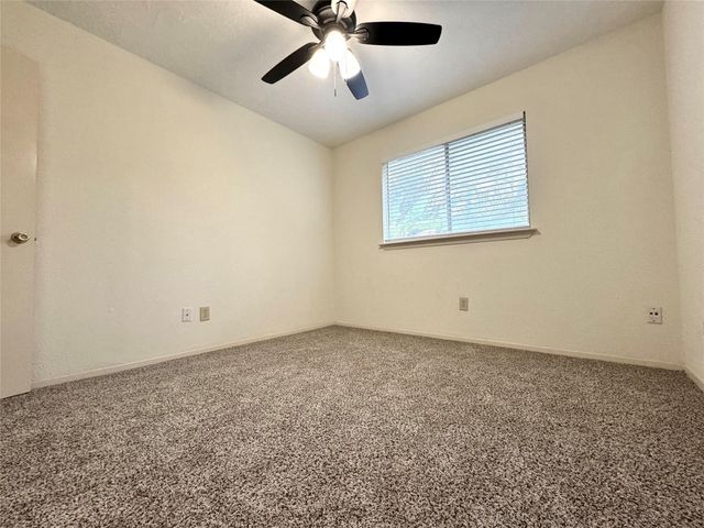 3030 Sherborne Street, Pearland, TX 77584