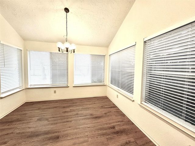 3030 Sherborne Street, Pearland, TX 77584