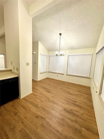 3030 Sherborne Street, Pearland, TX 77584