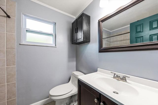 611 11TH STREET NW, Largo, FL 33770