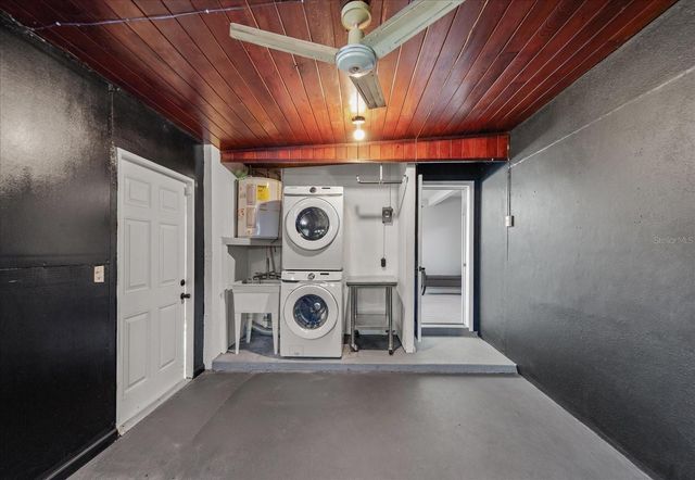 611 11TH STREET NW, Largo, FL 33770