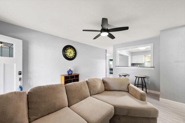 611 11TH STREET NW, Largo, FL 33770