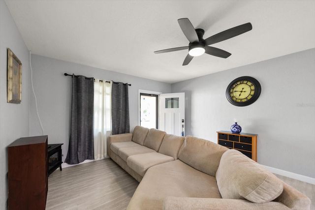 611 11TH STREET NW, Largo, FL 33770