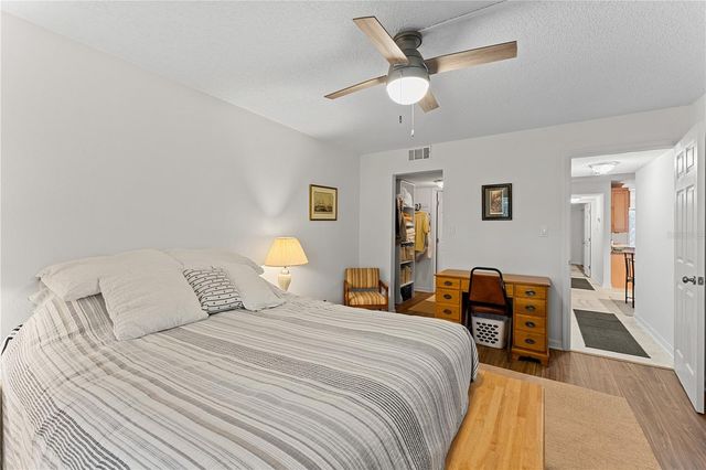 7310 SUNSHINE SKYWAY LANE S 112, St Petersburg, FL 33711