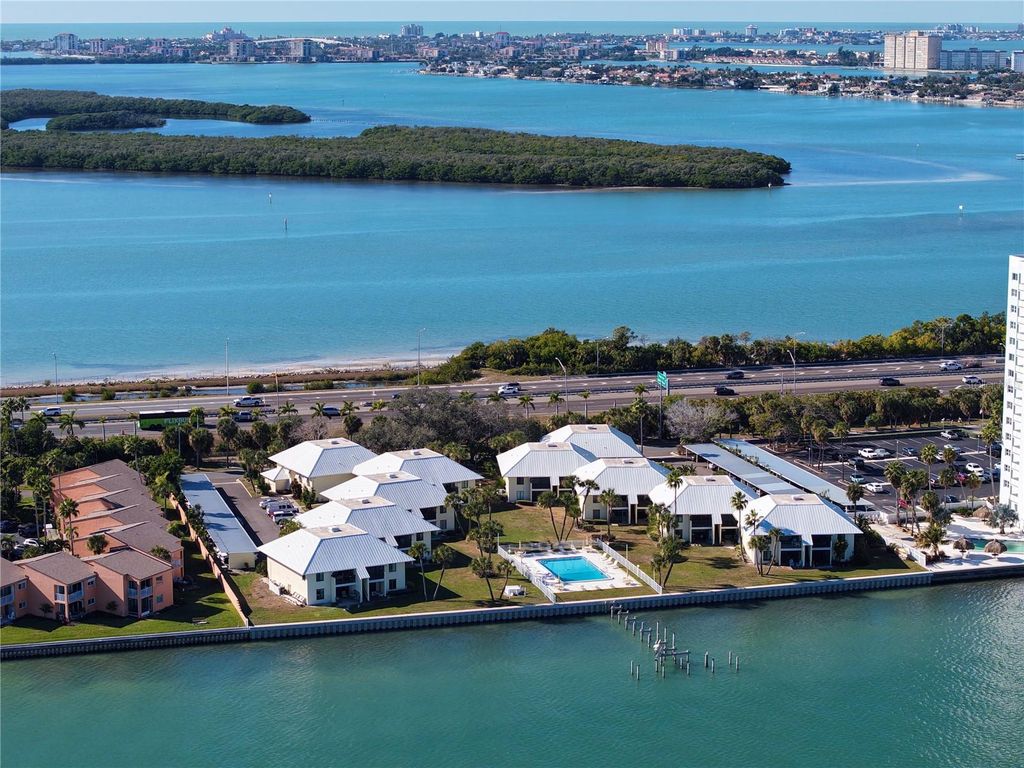 7310 SUNSHINE SKYWAY LANE S 112, St Petersburg, FL 33711
