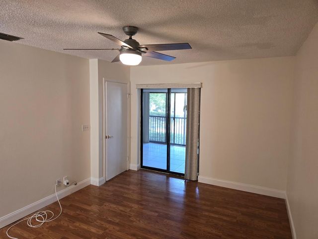 4049 N Carambola Circle N, Coconut Creek, FL 33066