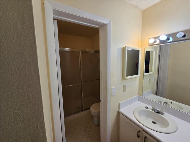 4049 N Carambola Circle N, Coconut Creek, FL 33066