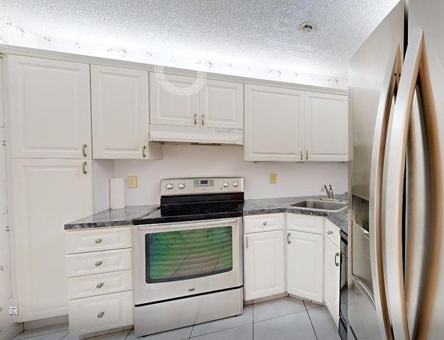 4049 N Carambola Circle N, Coconut Creek, FL 33066