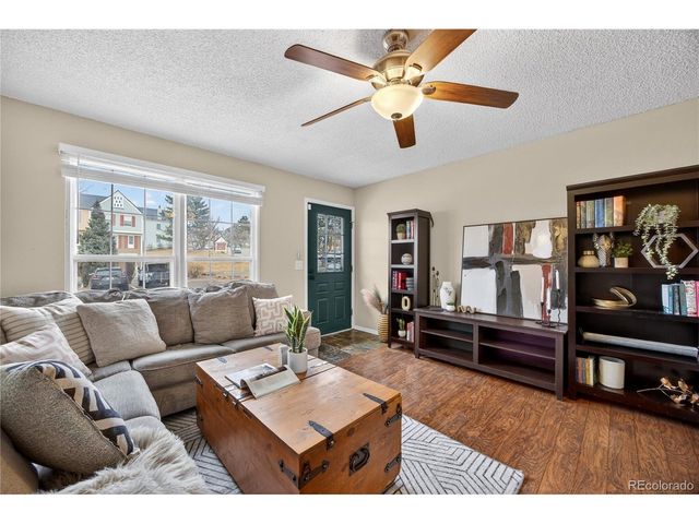 9410 W Ontario Dr, Littleton, CO 80128