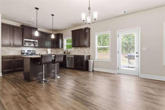 3500 Peeksville Road, Locust Grove, GA 30248