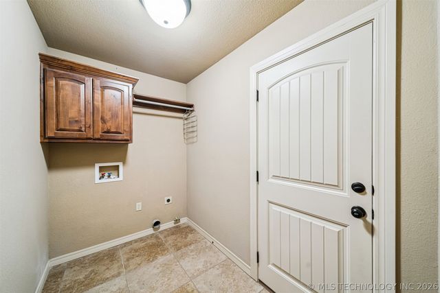 14320 E 92nd Street North, Owasso, OK 74055