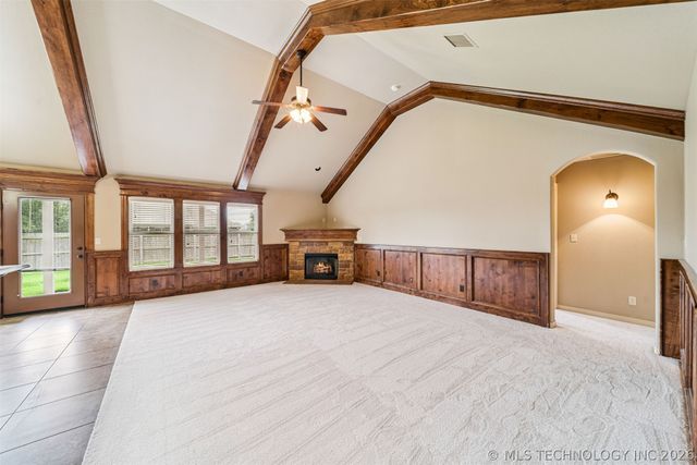 14320 E 92nd Street North, Owasso, OK 74055